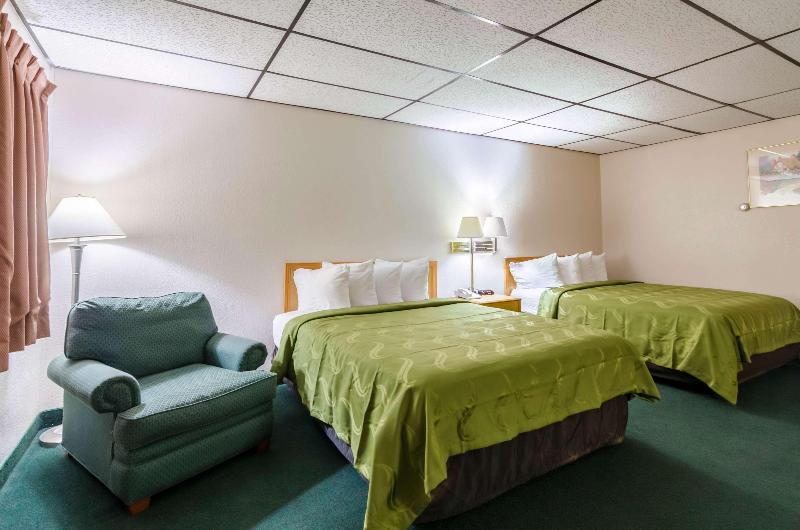 Quality Inn & Suites Salina West - photo 34