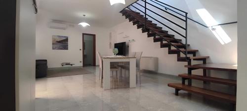 Casa Andros — 4-Star Luxury Hotel in Pertosa, Italy