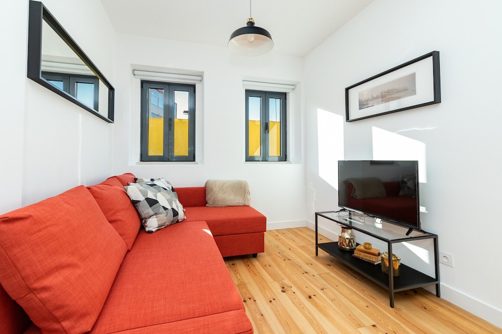 Belem Design 08 by Homing