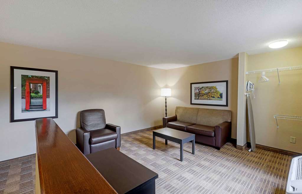 Extended Stay America Select Suites Atlanta Clairmont - photo 33
