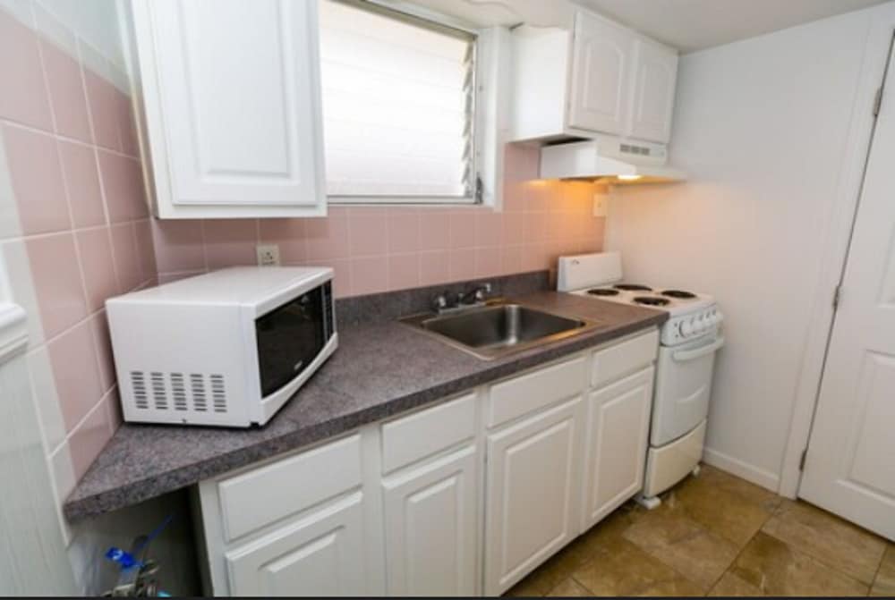 Aztec Motel - photo 23