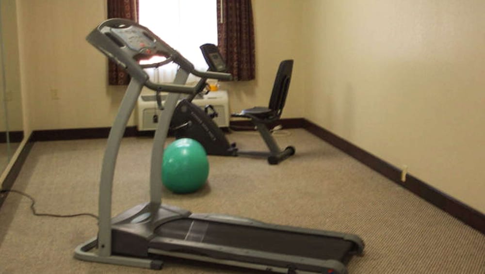 Western Motel Inn and Suites Hazlehurst - photo 25