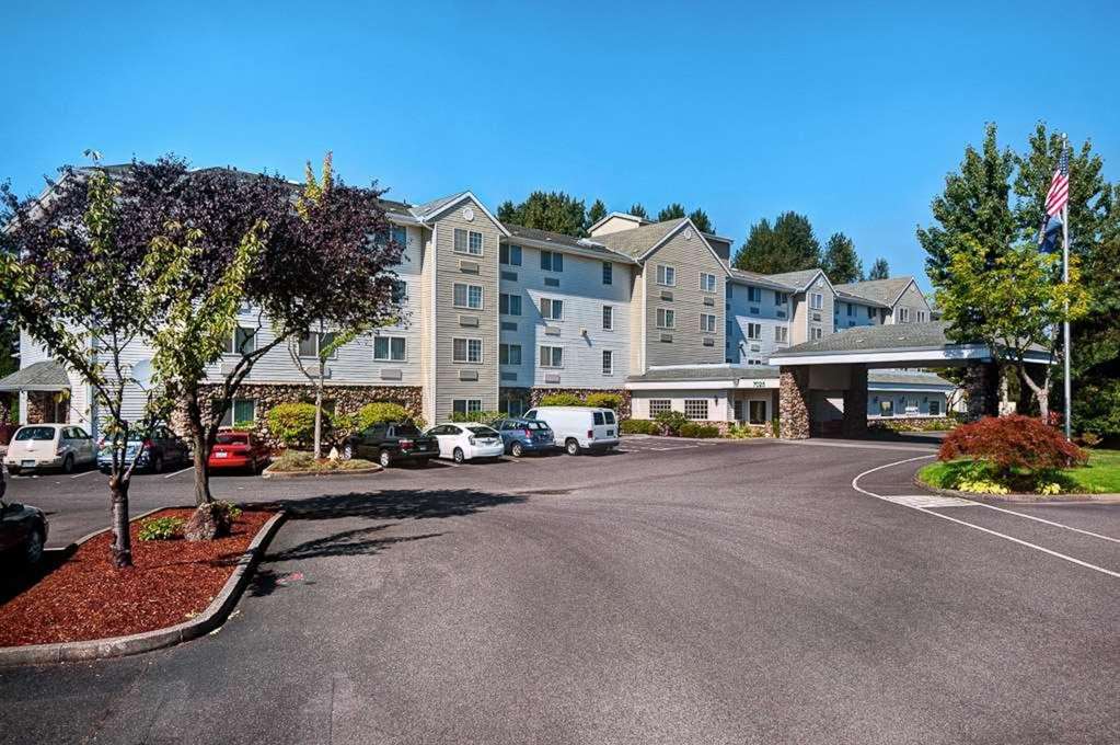 Country Inn & Suites by Radisson Portland International Airport OR - featured photo