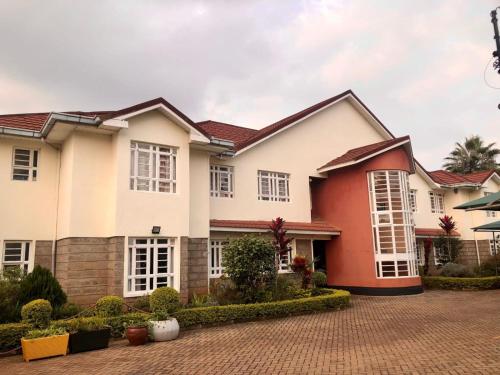 Runda 2 Bedroom