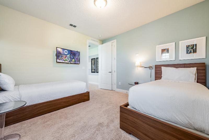 Encore Resort Vacation Homes & Waterpark - photo 29