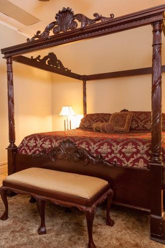 The Historic Wolf Hotel - photo 57