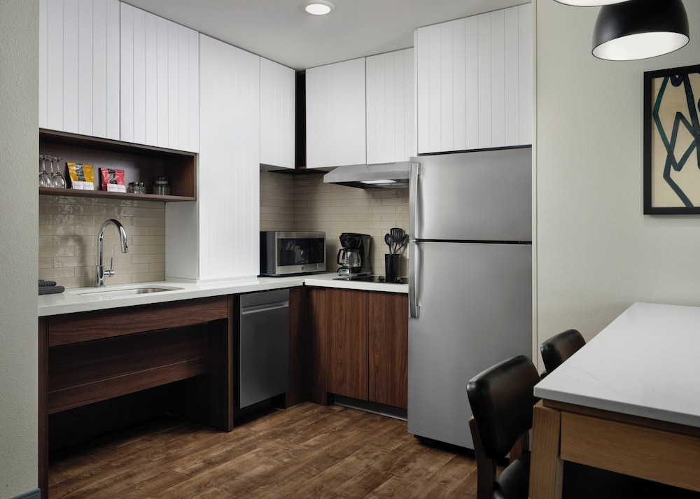 Staybridge Suites Flowood Nw Jackson by IHG - photo 33