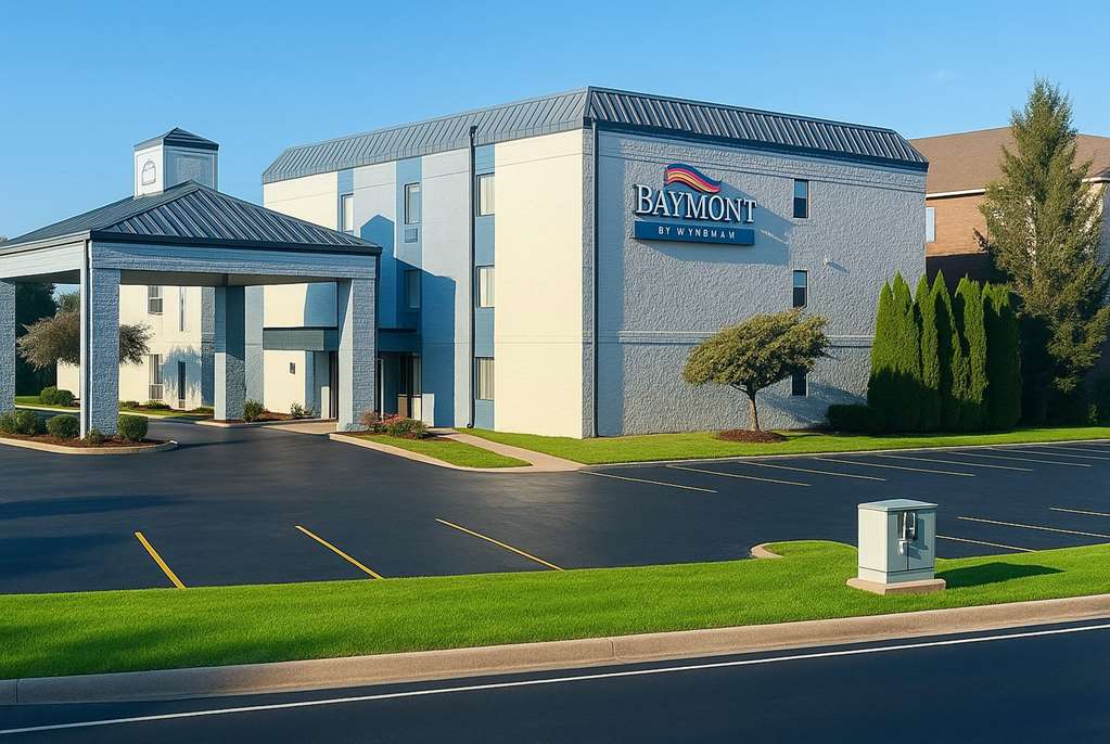 Baymont Inn & Suites by Wyndham Lafayette Purdue Area - photo 2
