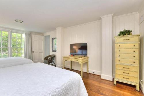 4819 W Beach Drive - photo 25