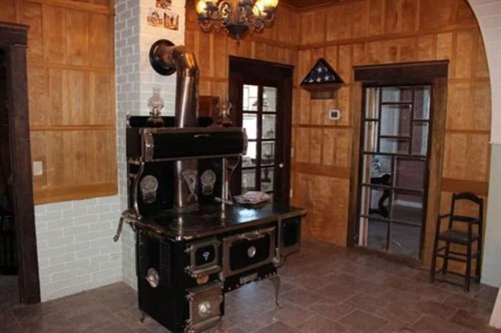 Millsap baker Estate - photo 37