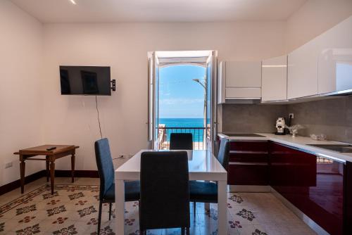 Le Terrazze sulle Eolie — 4-Star Luxury Hotel in Marina Di Caronia, Italy