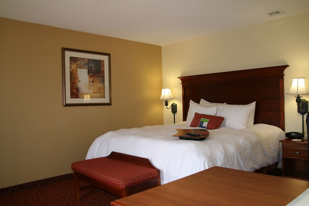 Hampton Inn & Suites McComb - photo 23