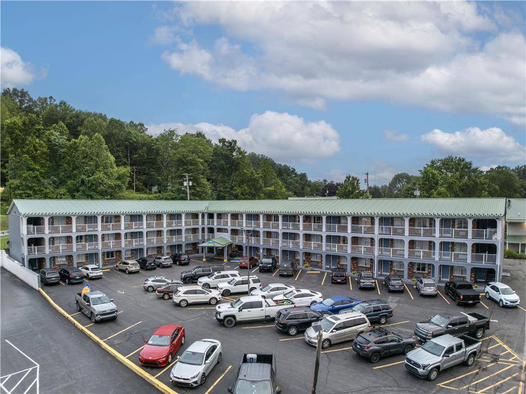 SureStay Hotel by Best Western Summersville - photo 28