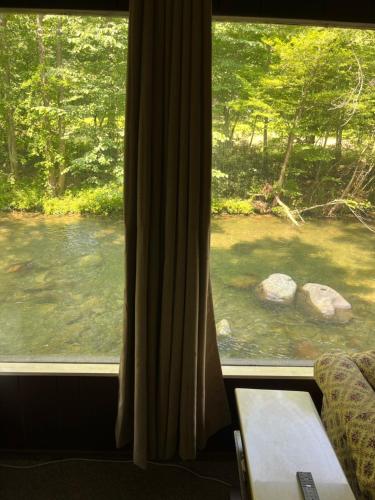 Riversong - carbon neutral hotel in Sevierville