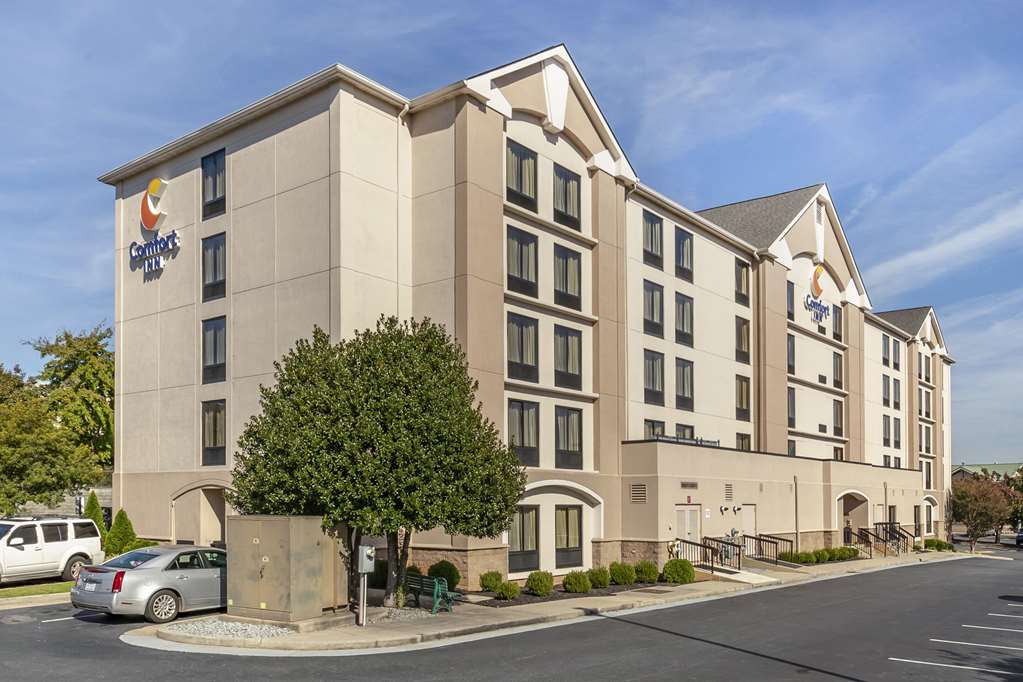 Comfort Inn Greensboro Kernersville - photo 2