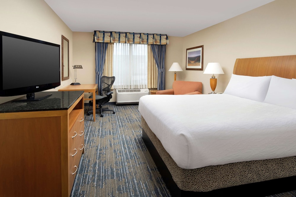 Hilton Garden Inn Yakima Downtown - photo 15