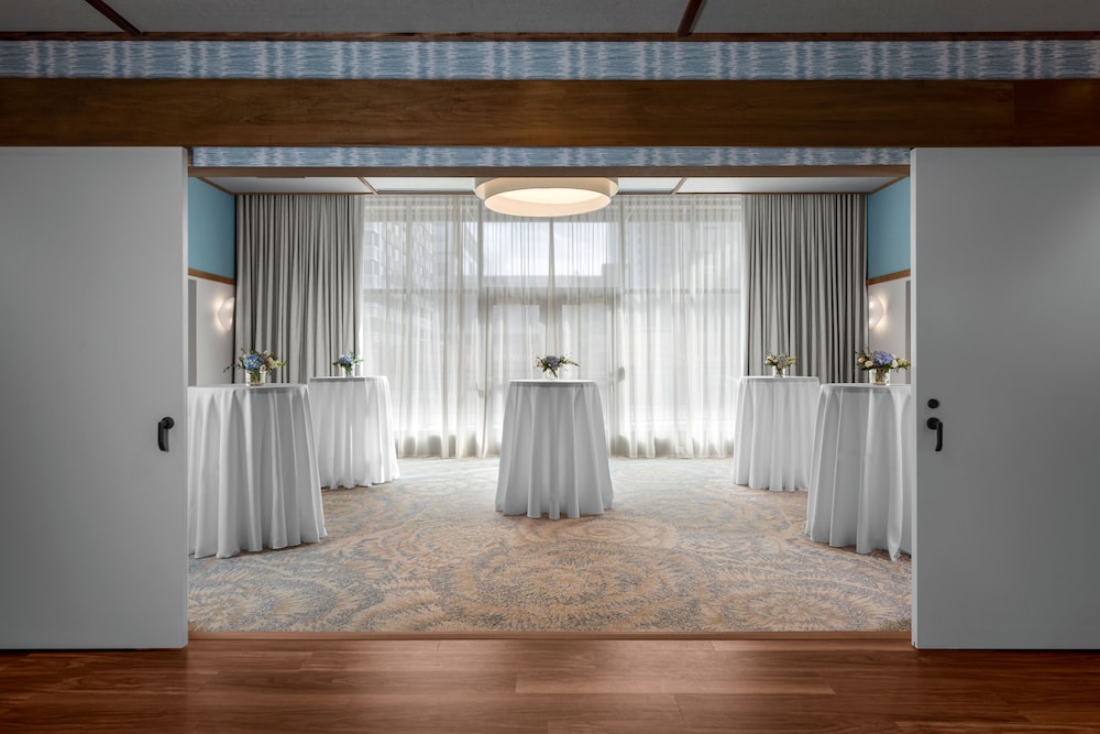The Bradley Hotel - photo 43