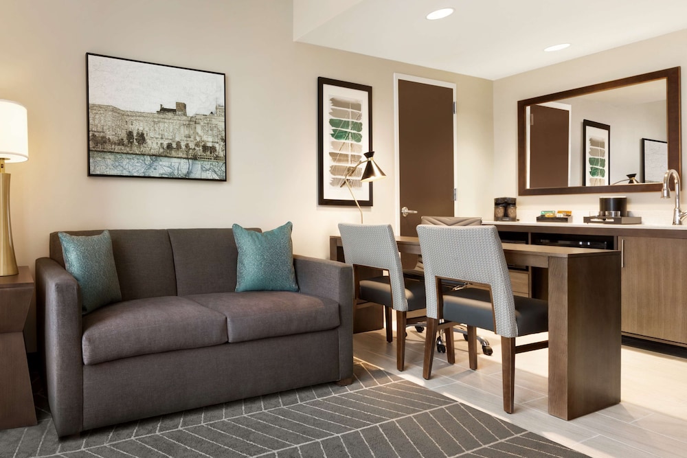 Embassy Suites by Hilton Wilmington Riverfront - photo 16