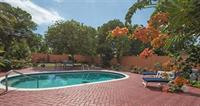 La Cazetta Guest House and Cottages