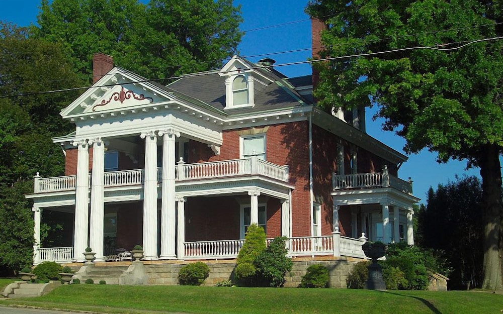 South Broadway Manor - photo 173