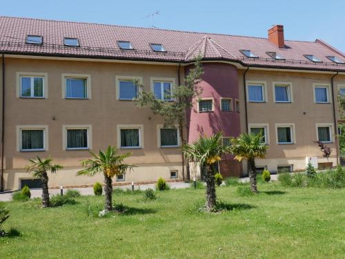 Zajazd Pułaskiego — hotel in Konstancin-Jeziorna