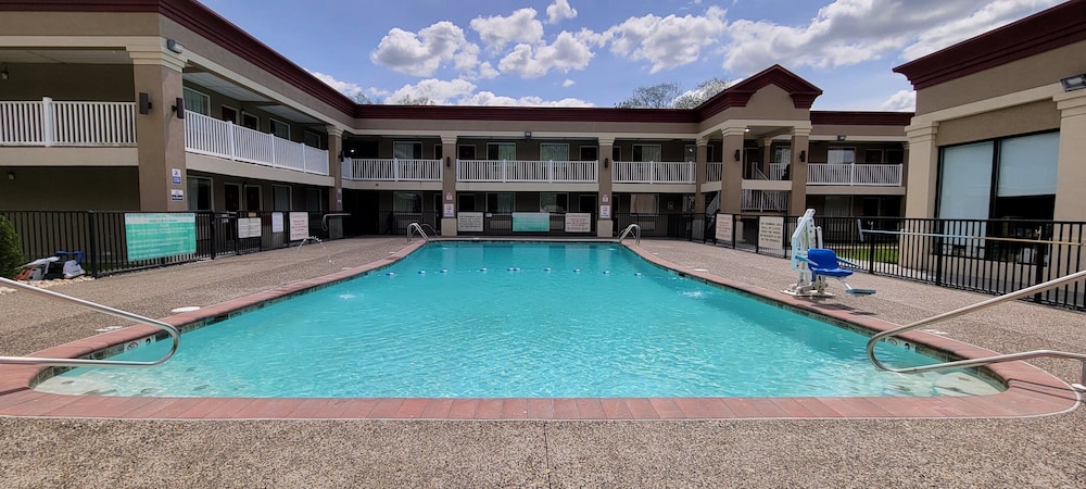Red Roof Inn Bordentown McGuire AFB - photo 31