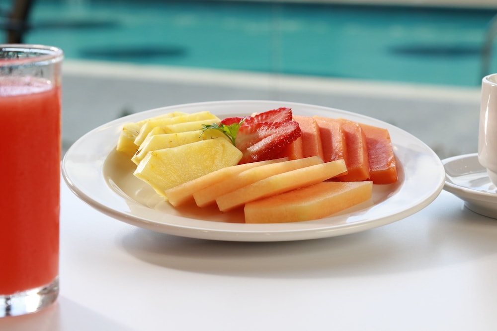 Holiday Inn Express & Suites Ensenada Centro by IHG