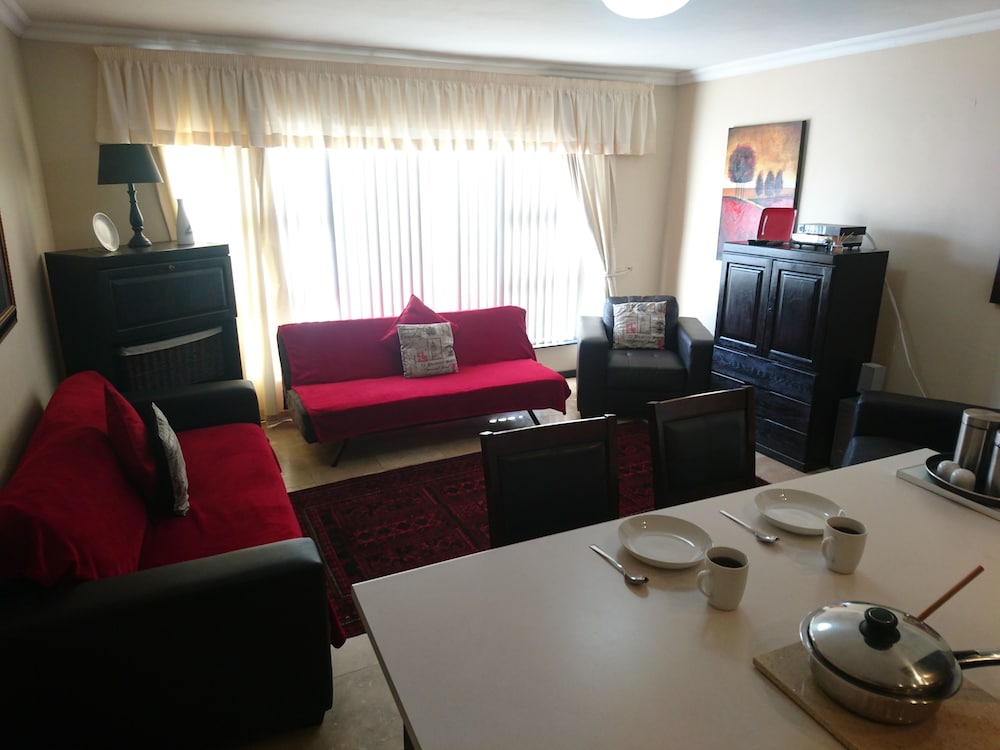 San Michelle - last minute hotel in Cape Town