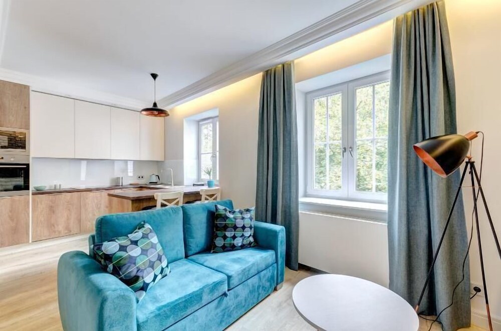 Dom & House Apartament Lawnicza — 4-Star Luxury Hotel in Gdansk, Poland