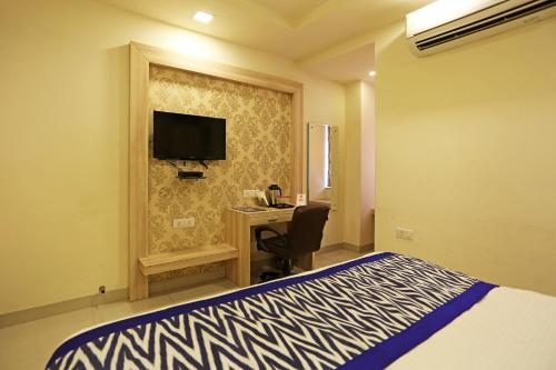 OYO 4772 Park Grand Hotel & Resort in Bareilly, India