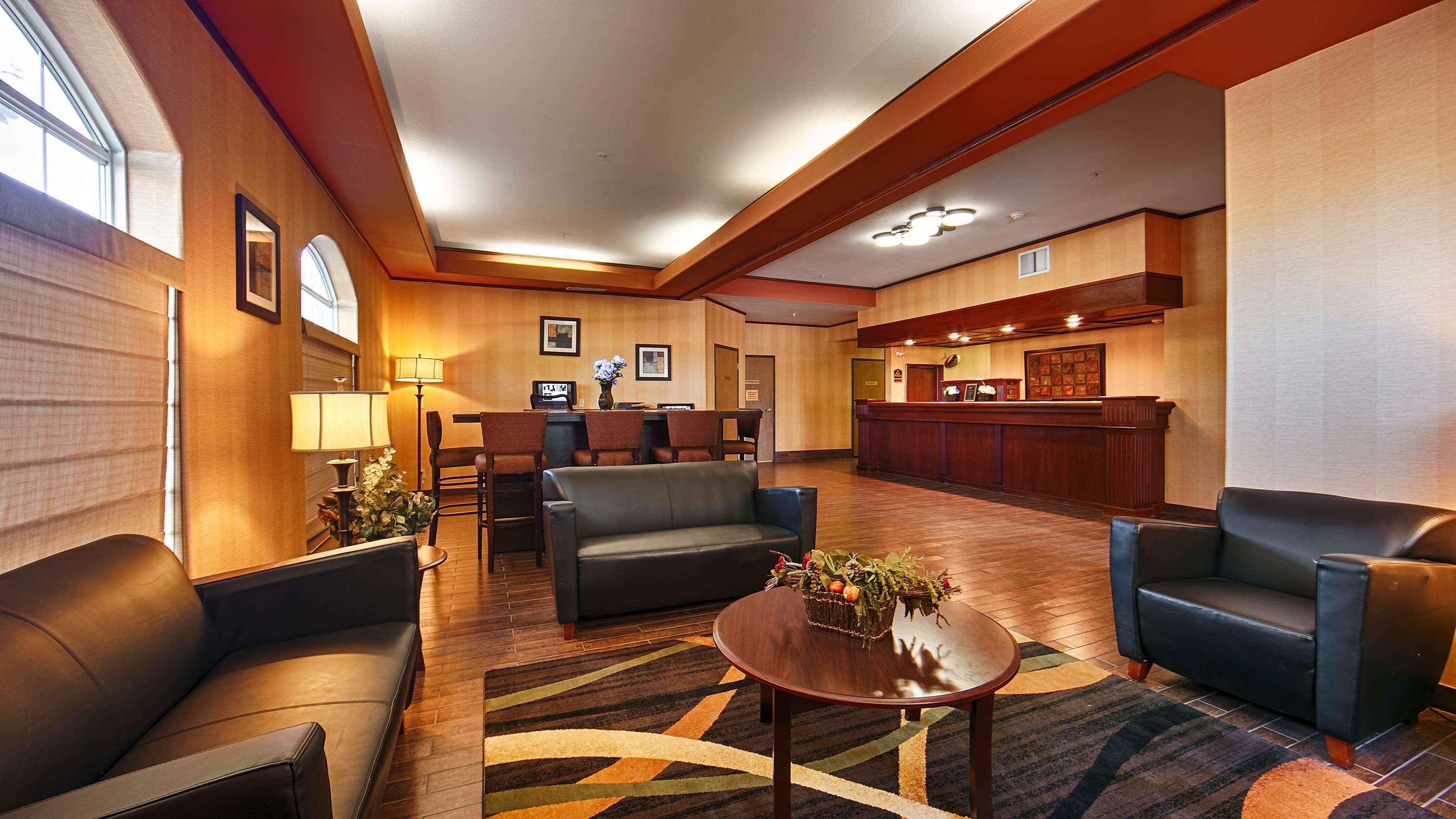 Best Western Plus Meridian - photo 16