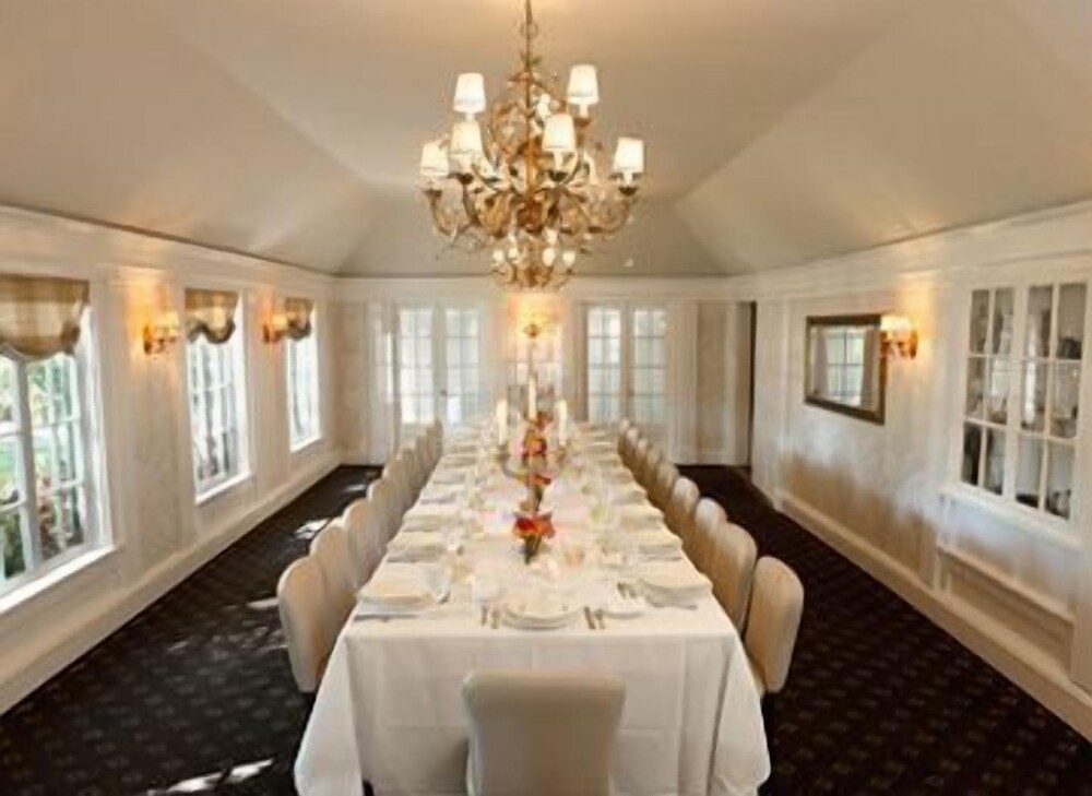 Three Village Inn Stony Brook - photo 12