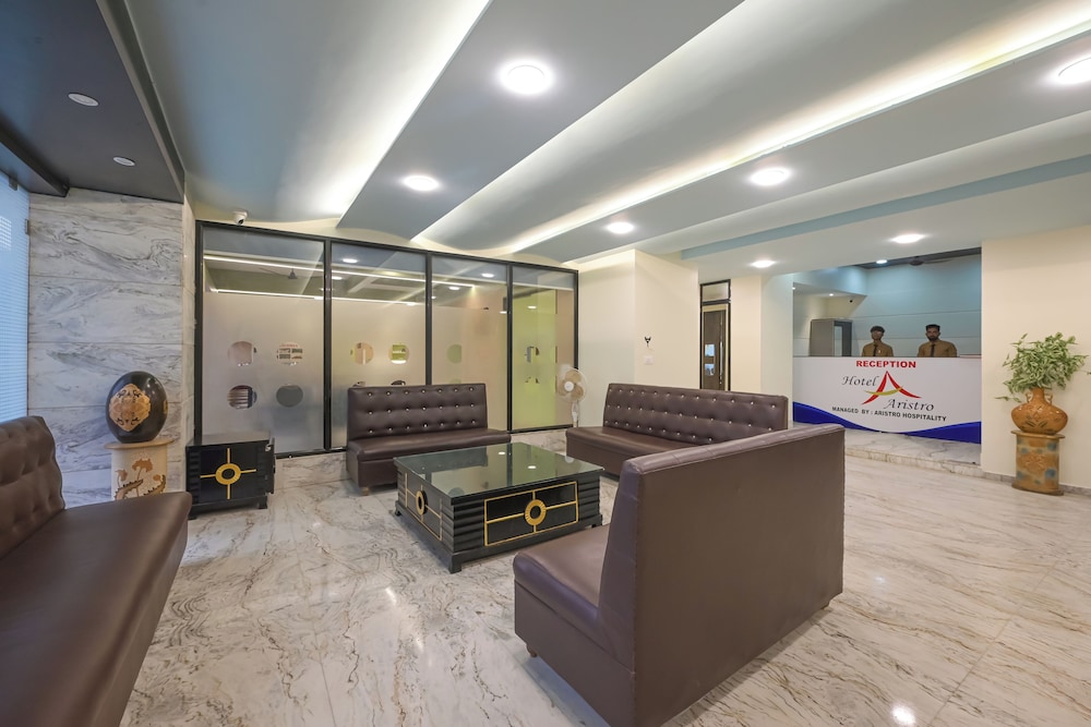 Hotel Aristro — Lonavla — photo 4