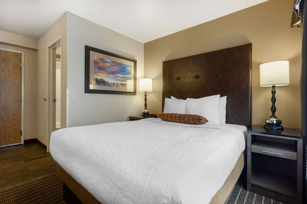 Best Western Plus Yakima Hotel - photo 33