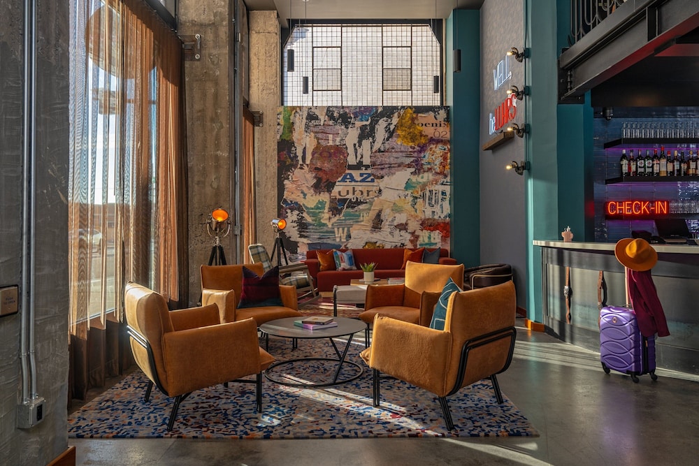 Moxy Phoenix Downtown - photo 9