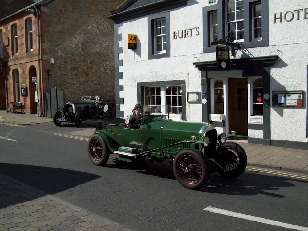 Burt's Hotel - carbon neutral hotel in Melrose