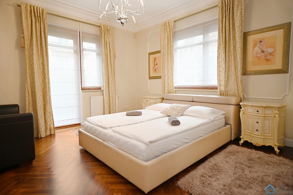 Brownie Neptun Park by OneApartments — 4-Star Luxury Hotel in Gdansk, Poland