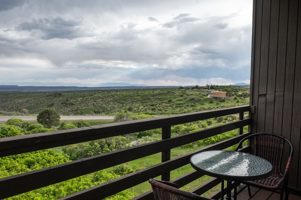 Far View Lodge - photo 10