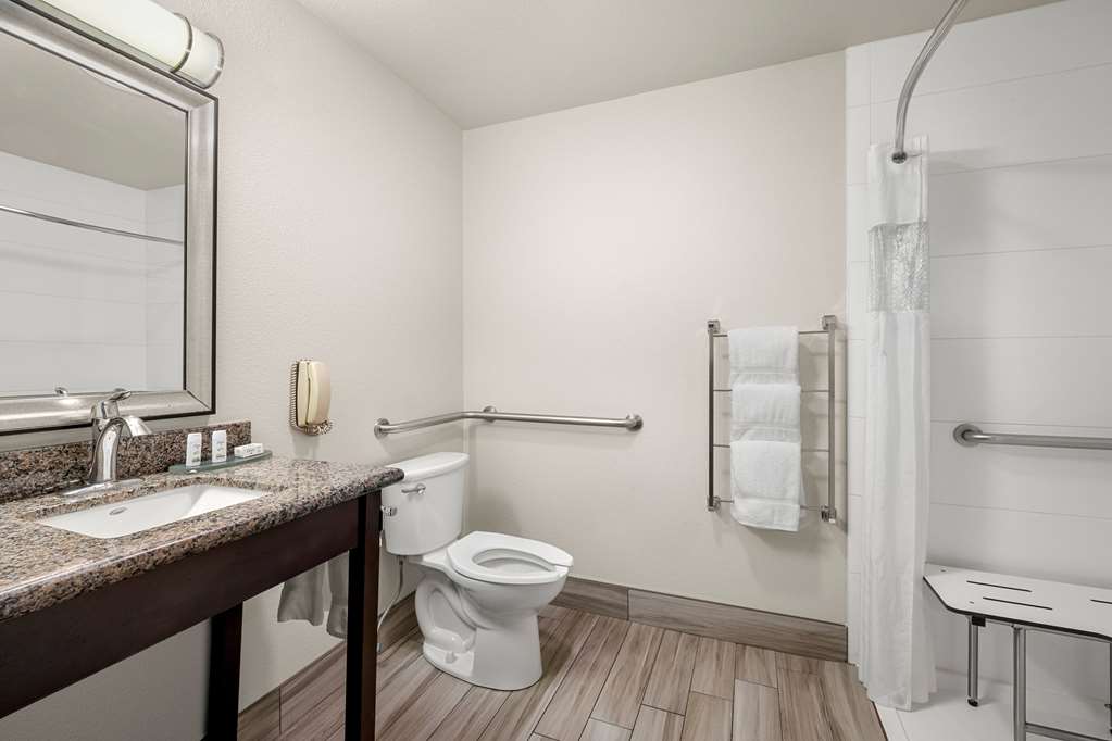 La Quinta Inn & Suites by Wyndham Grants Pass - photo 27
