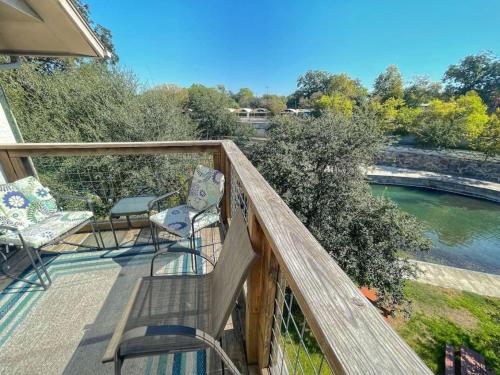 Comal River Condo 375 — 4-Star Luxury Hotel in New Braunfels, United States