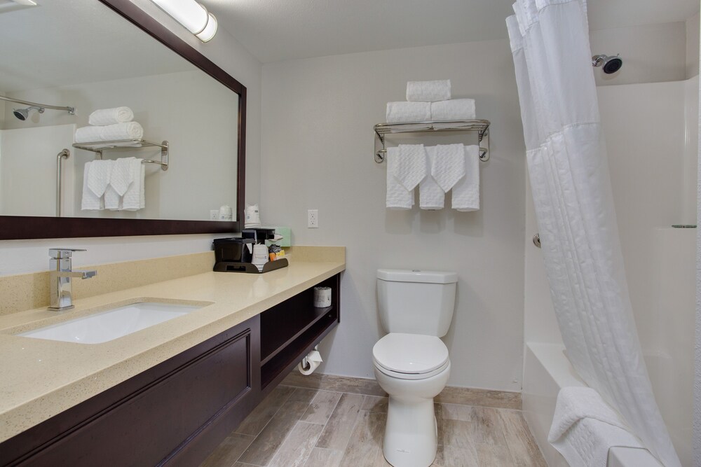 Quality Inn San Diego South Chula Vista - photo 25
