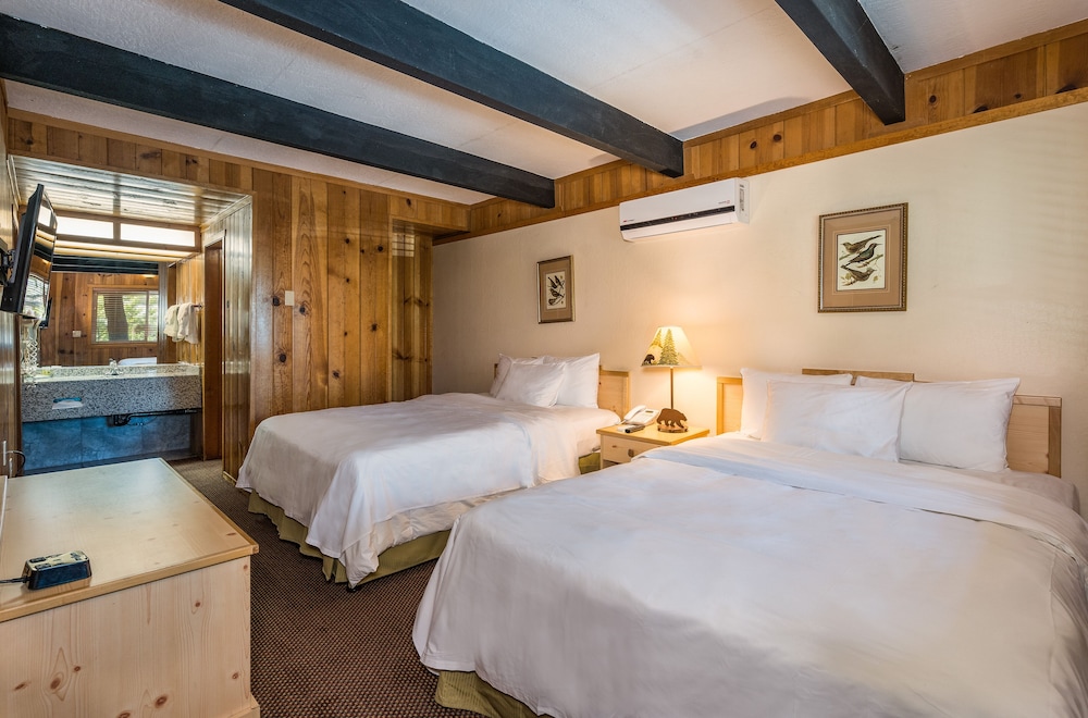 The Pines Resort - photo 11