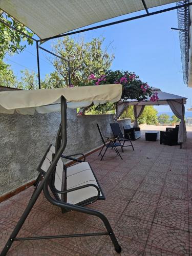 IL GEKO tra Palermo e Cefalu’ nel mare di Sicilia in Trabia, Italy