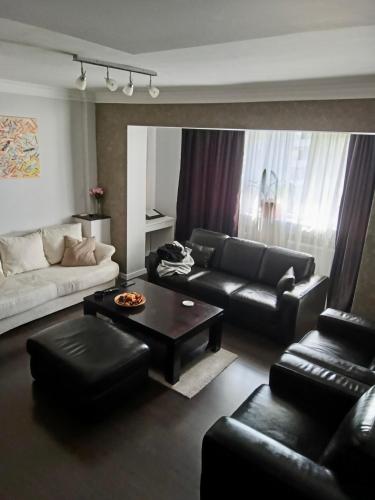 Arcom Apartments — 4-Star Luxury Hotel in Bucharest, Romania