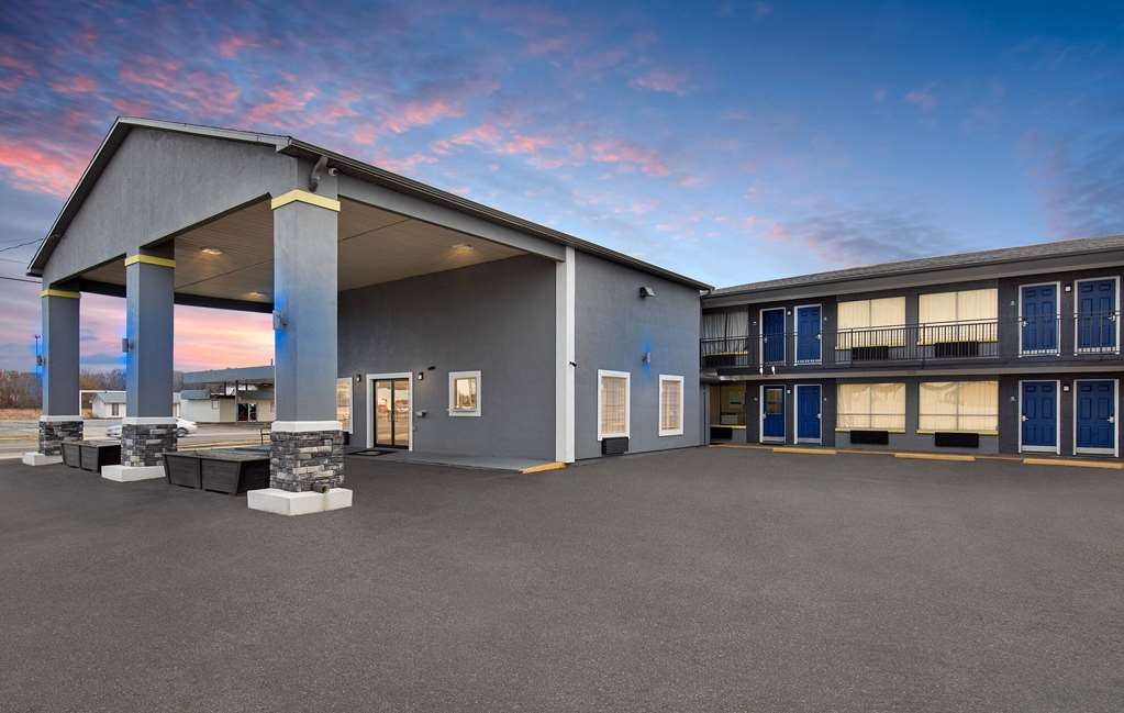 Days Inn by Wyndham Carlisle - photo 3