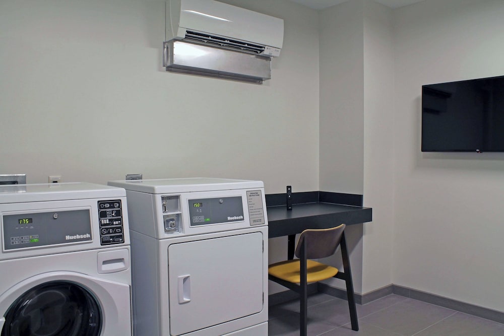 Fairfield Inn & Suites by Marriott St. Louis South - photo 34