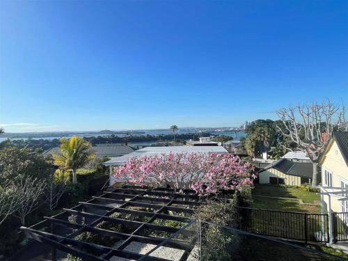 Birkenhead Pt Seaview 3Bed3Bath in Auckland, New Zealand