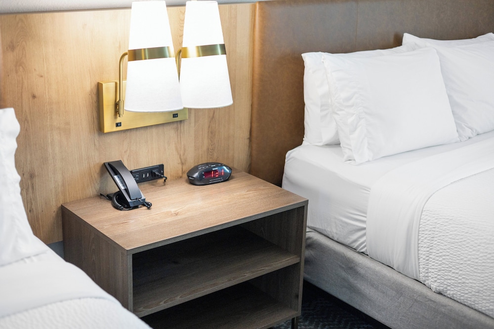 Staybridge Suites Sacramento Woodland - photo 23