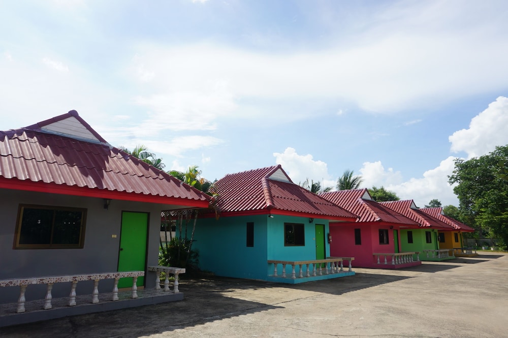 Jaidee Park Inn — hotel in Warin Chamrap