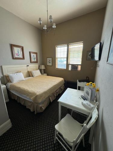 Steam Train Hotel - photo 43